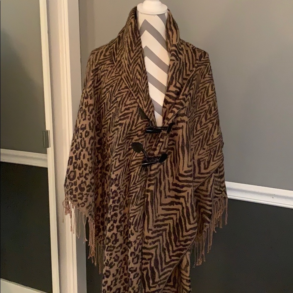 Beautiful Cheetah/Zebra Print Shawl